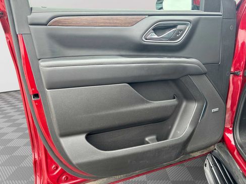 Used 2023 Chevrolet Tahoe High Country w/ LPO, Illumination Package image 22