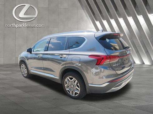 Used 2022 Hyundai Santa Fe Limited w/ Cargo Package AWD/4WD image 2