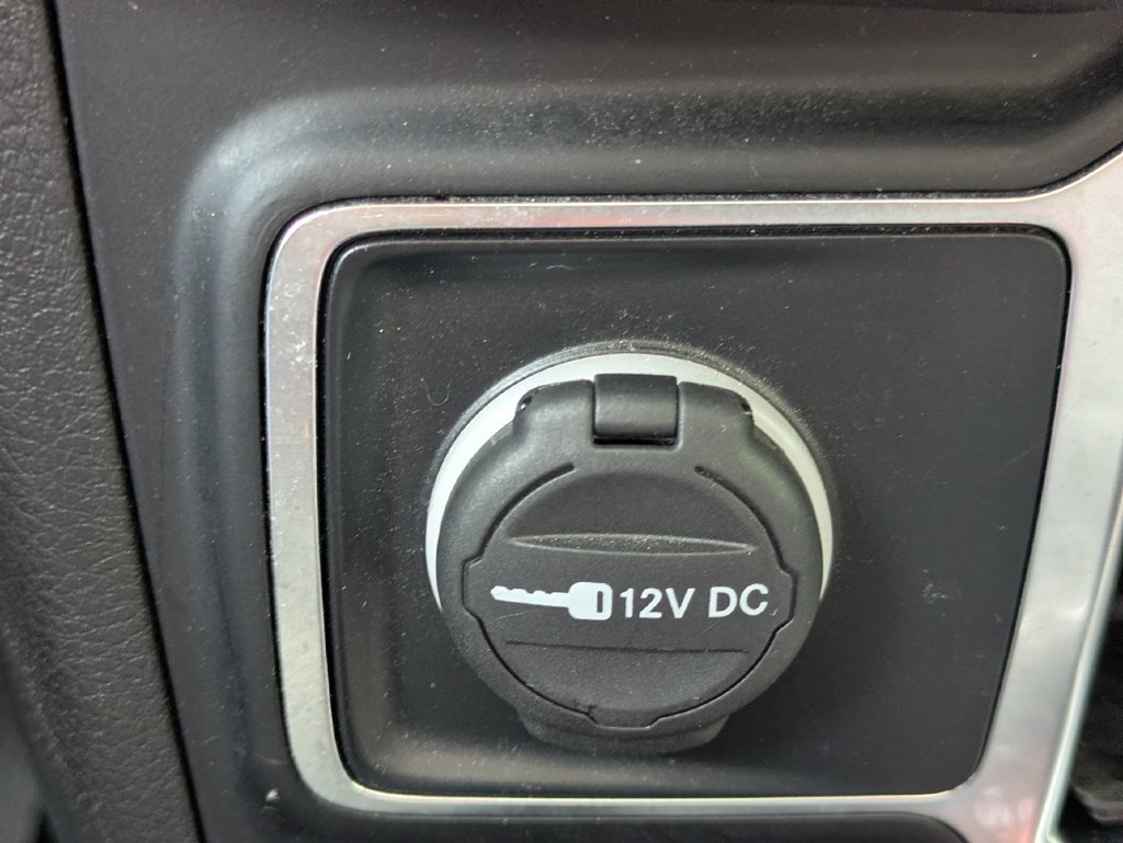 Used 2024 Jeep Wrangler Unlimited Sport AWD/4WD image 27