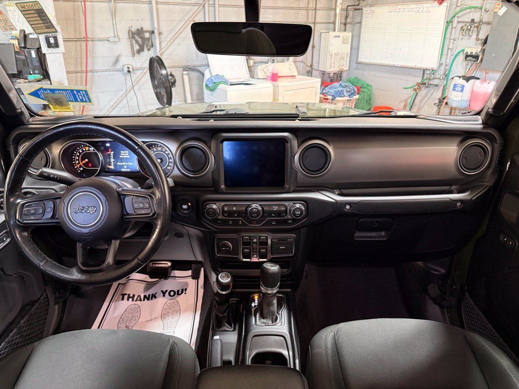 Used 2021 Jeep Gladiator Sport AWD/4WD image 7