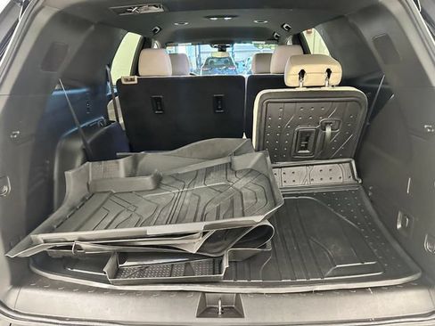 Used 2023 Chevrolet Traverse LS w/ LPO, Floor Liner Package AWD/4WD image 25