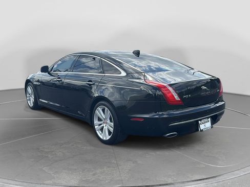 Used 2018 Jaguar XJ L Portfolio RWD image 3