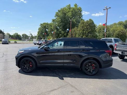 Used 2024 Ford Explorer ST w/ Equipment Group 401A AWD/4WD image 16