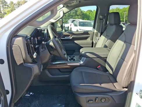 Used 2026 Chevrolet Silverado 3500 LT w/ All Star Edition AWD/4WD image 6