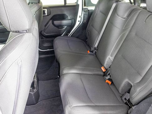 Used 2022 Jeep Wrangler Unlimited Sport AWD/4WD image 42