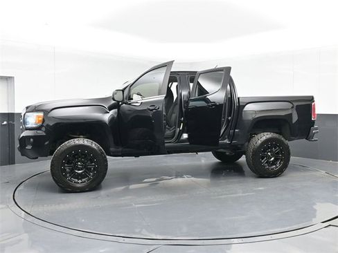 Used 2018 GMC Canyon SLE w/ SLE Convenience Package image 51