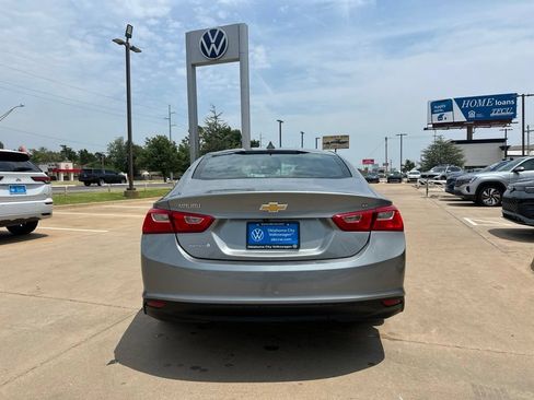 Used 2023 Chevrolet Malibu LT FWD image 6