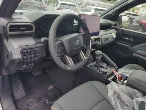New 2026 Toyota Tacoma 4x4 Double Cab Hybrid image 5