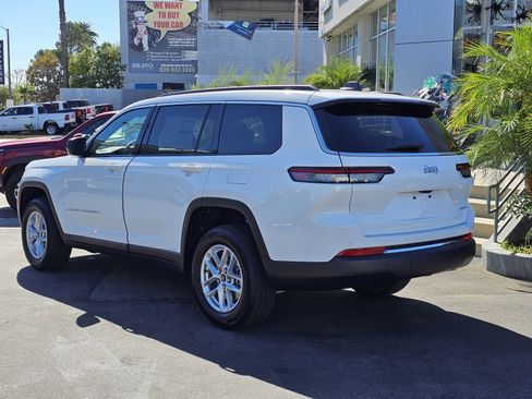 New 2025 Jeep Grand Cherokee L Laredo image 5