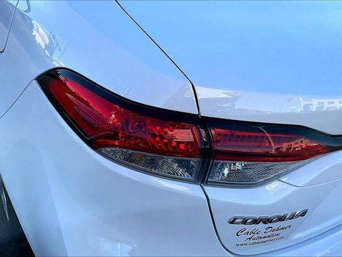 Used 2023 Toyota Corolla LE image 28