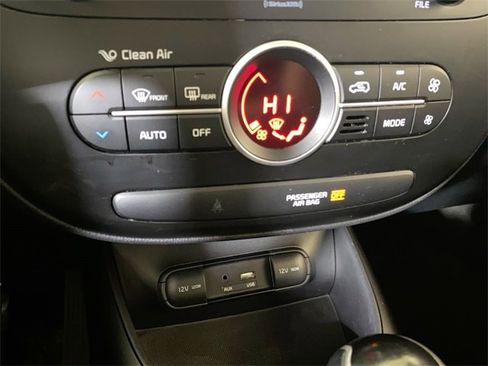 Used 2017 Kia Soul + w/ Designer's Package image 40