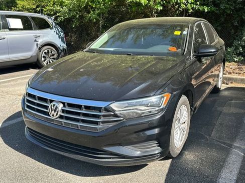 Used 2019 Volkswagen Jetta S image 3