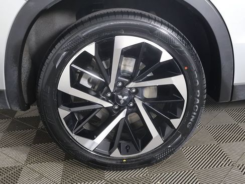 Used 2024 Mitsubishi Outlander SE FWD image 20