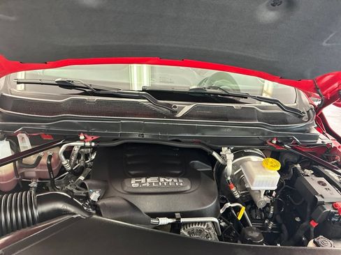 Certified 2026 RAM 2500 Big Horn AWD/4WD image 39