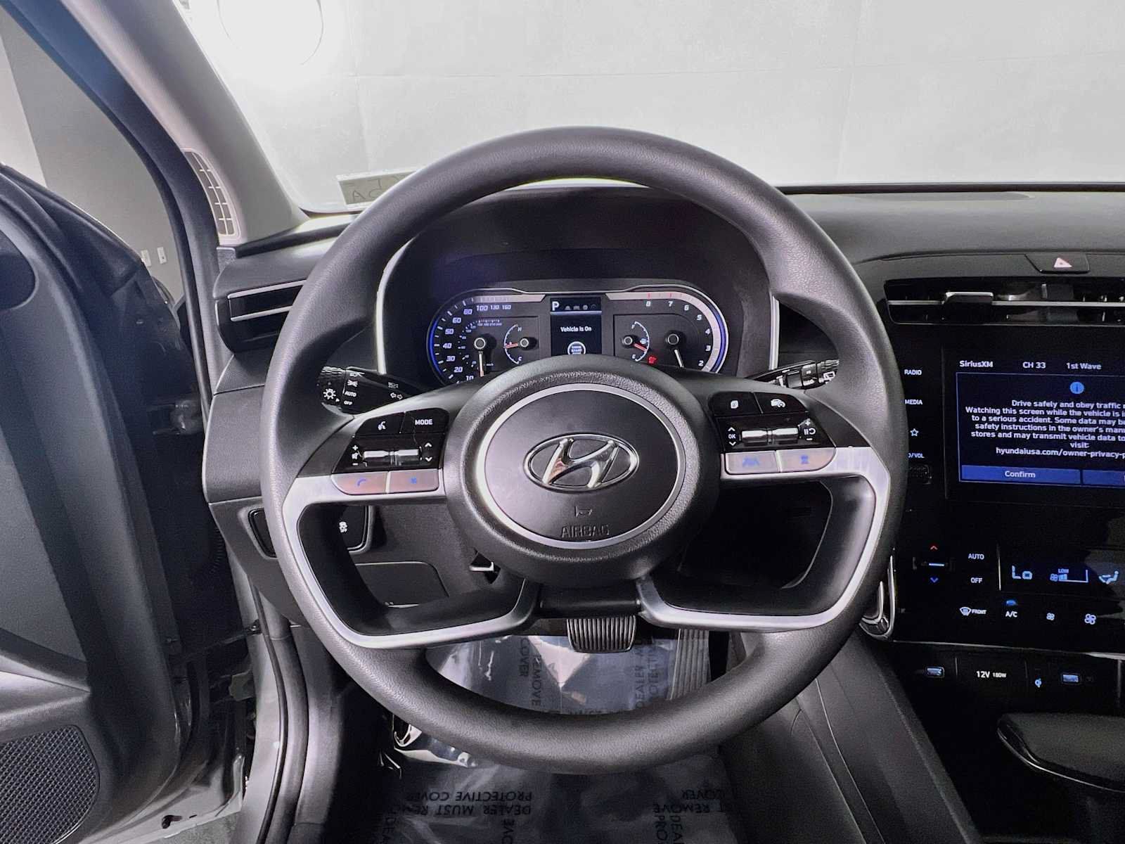 Certified 2024 Hyundai Tucson SEL AWD/4WD image 11