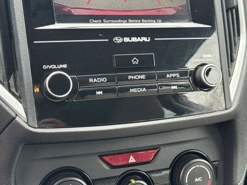 Used 2017 Subaru Impreza 2.0i Premium image 28