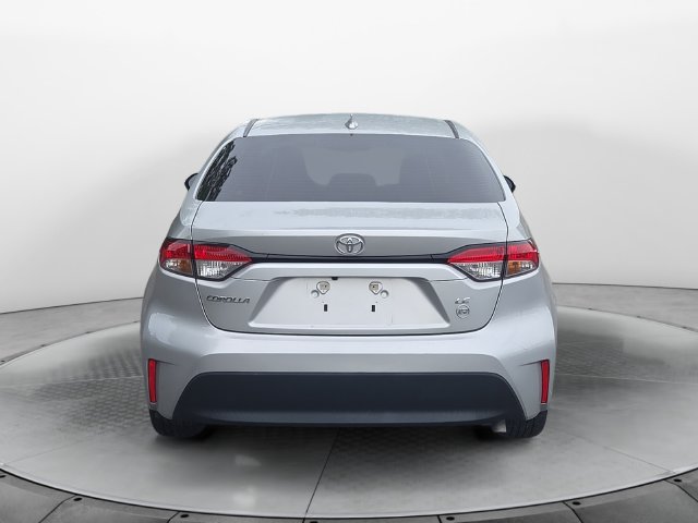 Used 2024 Toyota Corolla LE FWD image 4
