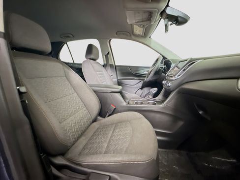 Used 2022 Chevrolet Equinox LT image 29