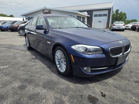 Used 2013 BMW 535i xDrive Sedan AWD/4WD image 2