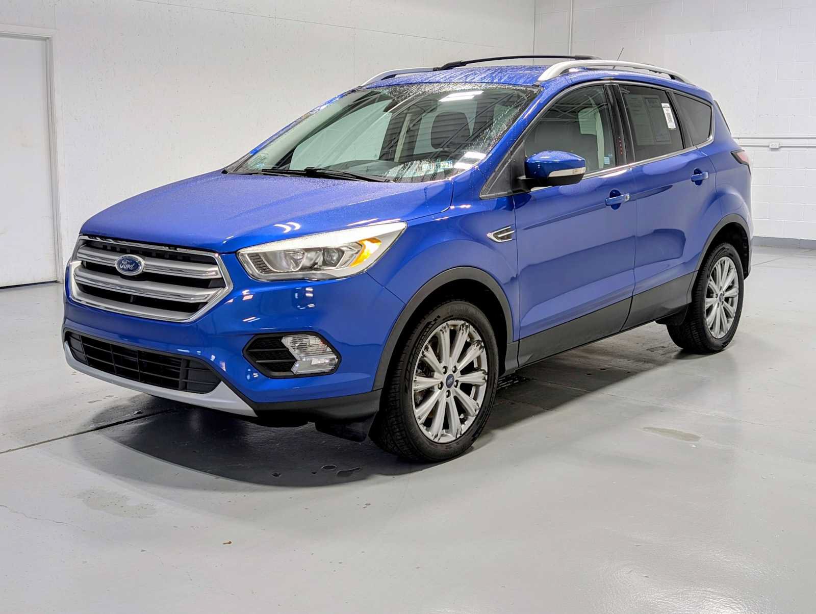 Used 2017 Ford Escape Titanium AWD/4WD image 1