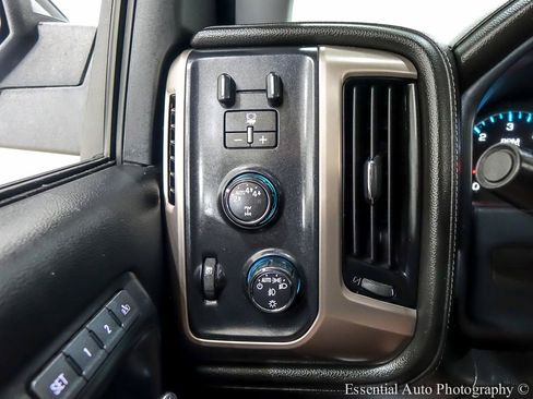 Used 2018 GMC Sierra 1500 Denali AWD/4WD image 25