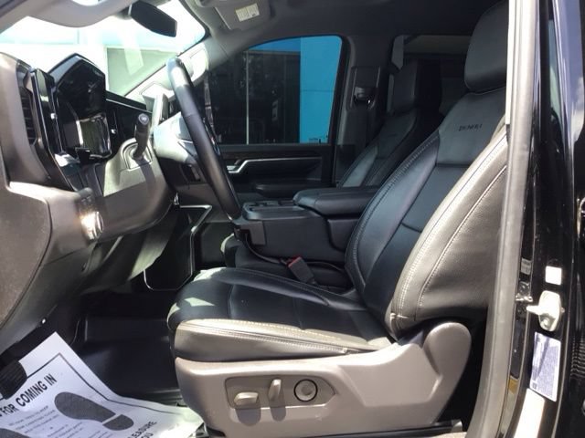 Used 2025 GMC Sierra 2500 SLE w/ Preferred Package AWD/4WD image 8