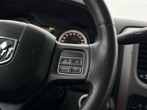 Used 2016 RAM 1500 ST w/ SXT Appearance Group image 9