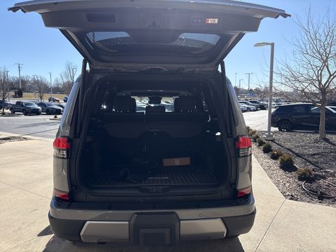 Certified 2024 Lexus GX 550 image 32