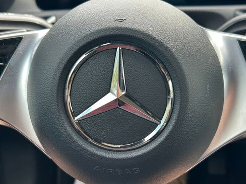 Used 2025 Mercedes-Benz CLA 250 4MATIC image 38