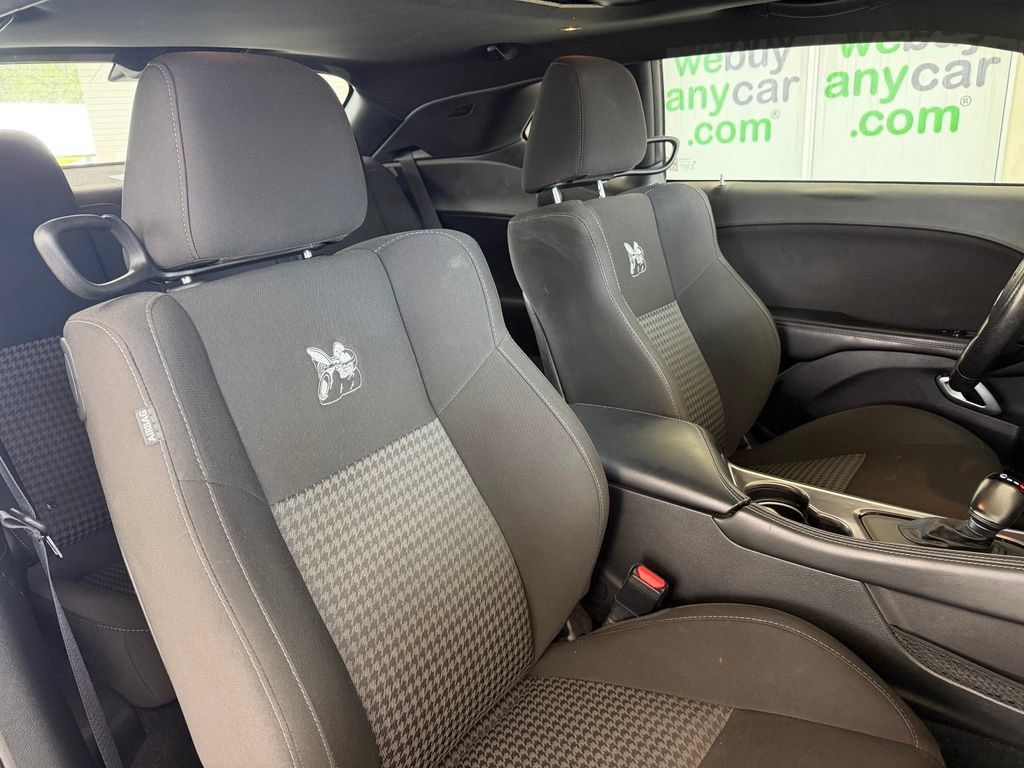 Used 2021 Dodge Challenger R/T Scat Pack RWD image 26
