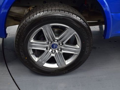 Used 2018 Ford F150 Lariat w/ Equipment Group 502A Luxury image 8