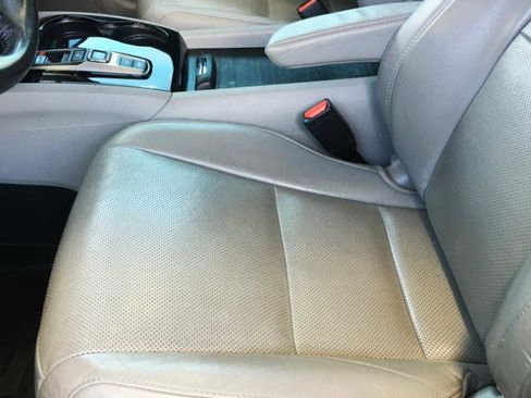 Used 2017 Honda Pilot Elite image 13