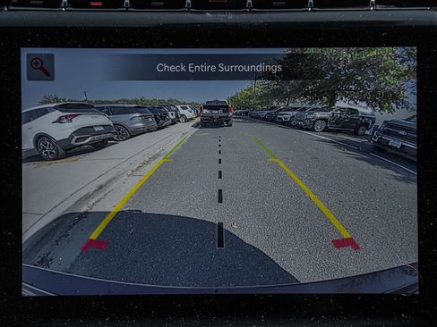 Used 2024 Jeep Grand Cherokee Limited image 43