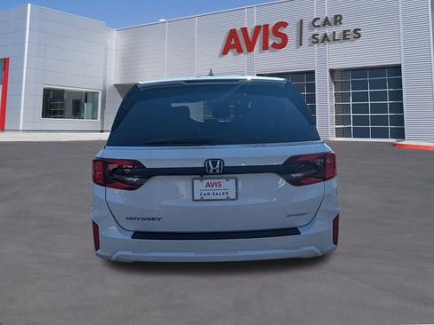 Used 2025 Honda Odyssey Sport-L image 7