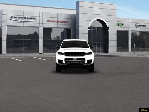 New 2026 Jeep Grand Cherokee L 2WD image 12