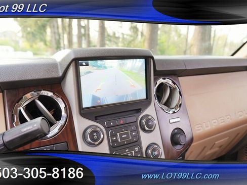 Used 2014 Ford F250 Lariat w/ Lariat Interior Package AWD/4WD image 37