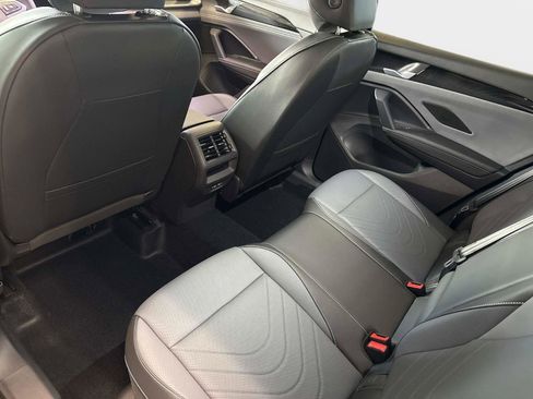 New 2026 Volkswagen Tiguan SE image 11