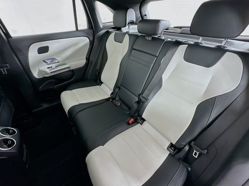 Used 2022 Mercedes-Benz GLA 35 AMG GLA 35 AMG Night 4MATIC w/ Premium Package image 23