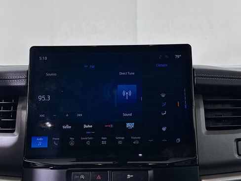 Used 2024 Ford Expedition Max XLT image 24