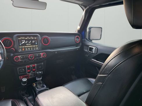 Used 2020 Jeep Wrangler Unlimited Rubicon w/ Quick Order Package 28Y Recon image 24