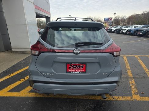 Certified 2024 Nissan Kicks SR w/ SR Premium Package image 4
