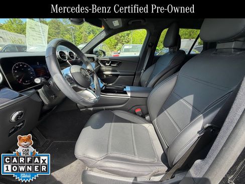 Used 2023 Mercedes-Benz GLC 300 4MATIC image 7