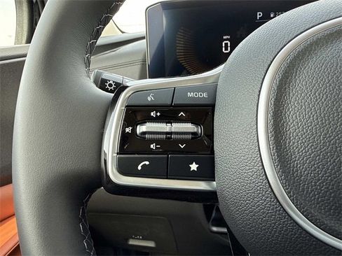 New 2026 Kia Carnival EX image 26