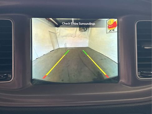 Used 2023 Dodge Charger SXT image 40