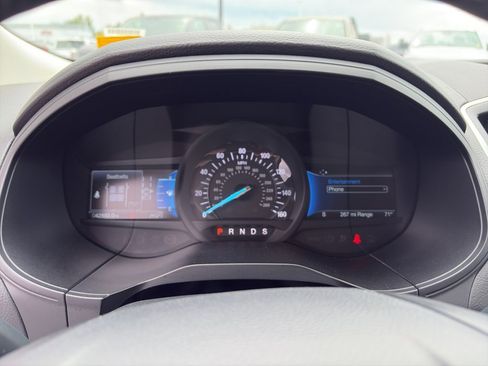 Used 2024 Ford Edge SEL image 11