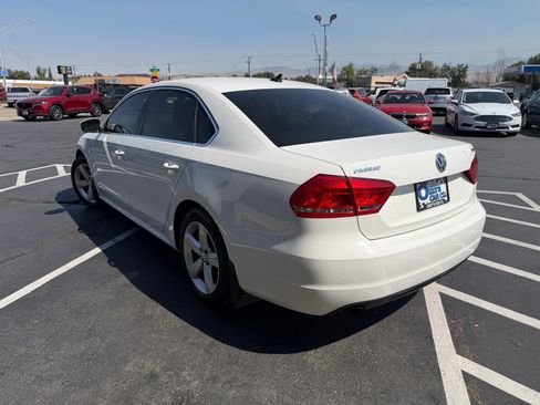 Used 2014 Volkswagen Passat 1.8T SE FWD image 5