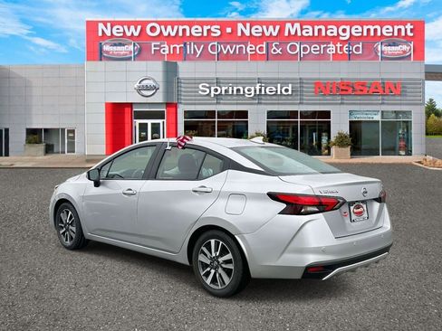 Certified 2021 Nissan Versa SV image 6