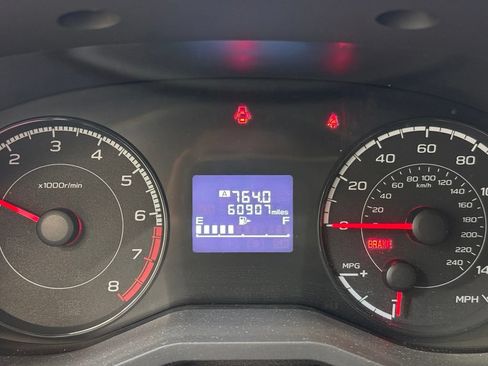 Used 2021 Subaru Crosstrek 2.0i Premium AWD/4WD image 31