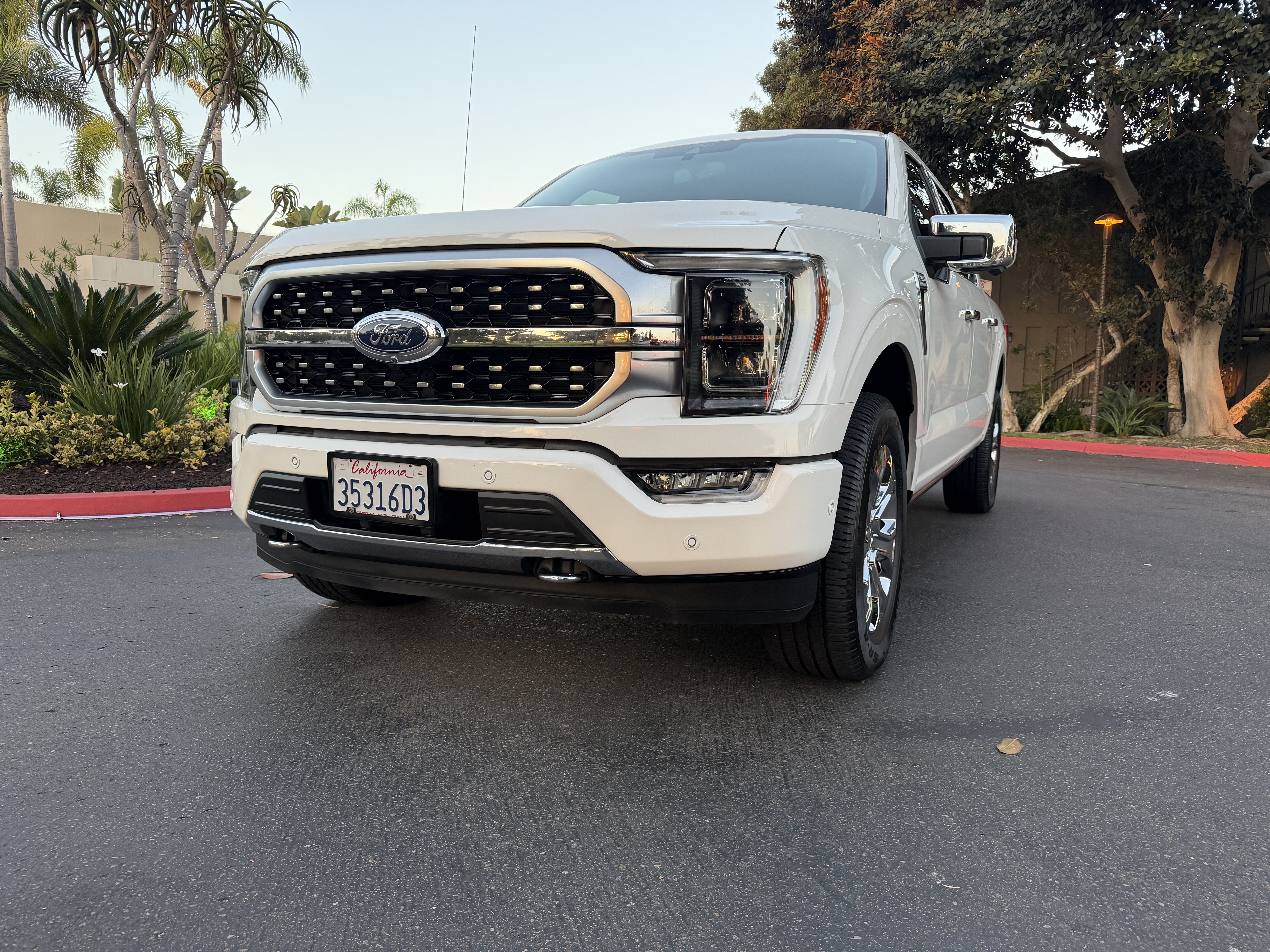 Used 2021 Ford F150 Platinum w/ Equipment Group 701A High AWD/4WD image 3