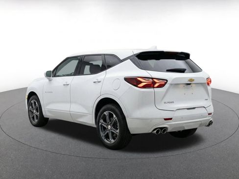 Used 2026 Chevrolet Blazer LT FWD image 5